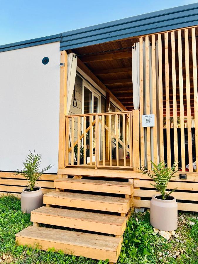 Villa Family Grand De Luxe Mobilhome Selce Dış mekan fotoğraf
