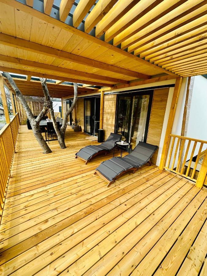 Villa Family Grand De Luxe Mobilhome Selce Dış mekan fotoğraf